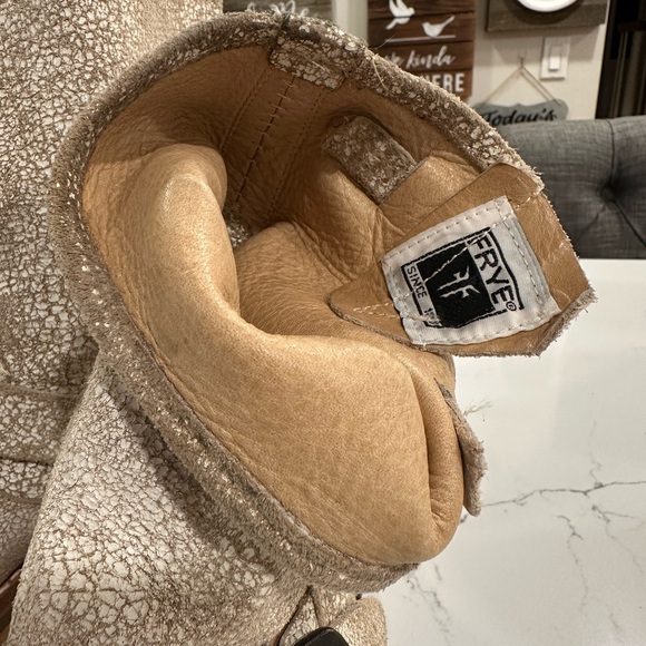 Vintage Frye Veronica Shortie White Crackle Slouch Boot - Picture 11 of 16